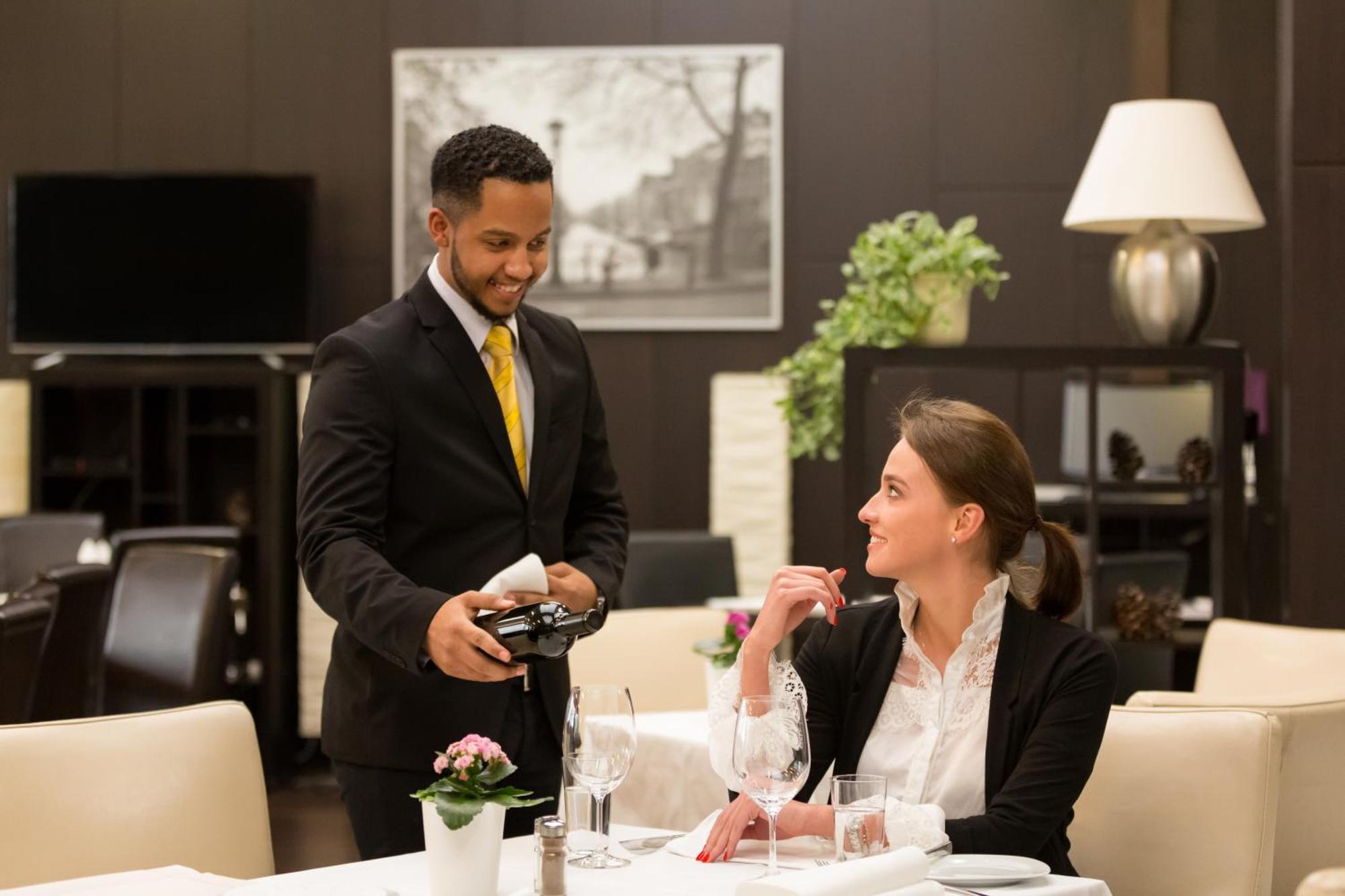 College Garden Hotel Bad Voeslau Εξωτερικό φωτογραφία