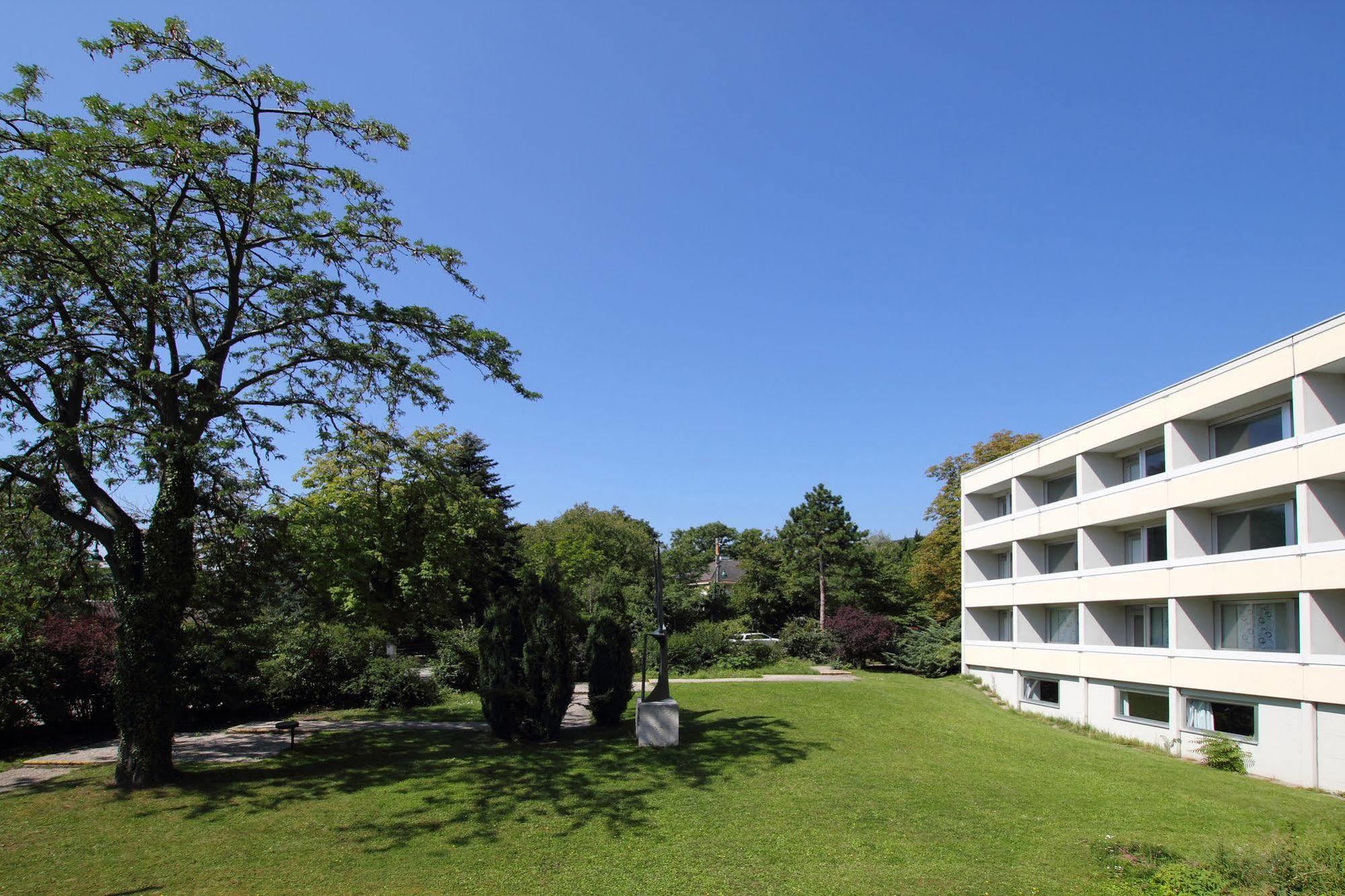 College Garden Hotel Bad Voeslau Εξωτερικό φωτογραφία